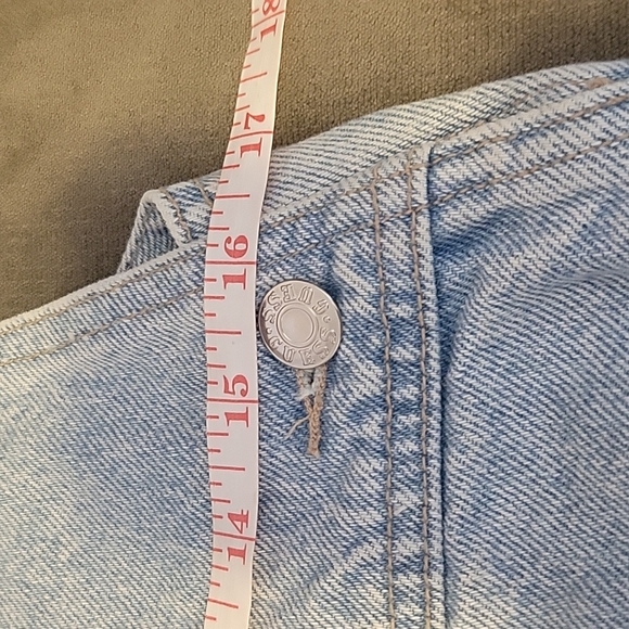 Vintage 90s Guess overall shorts - Picture 12 of 13